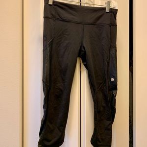 Lululemon Mixed Media Capri with Pockets
